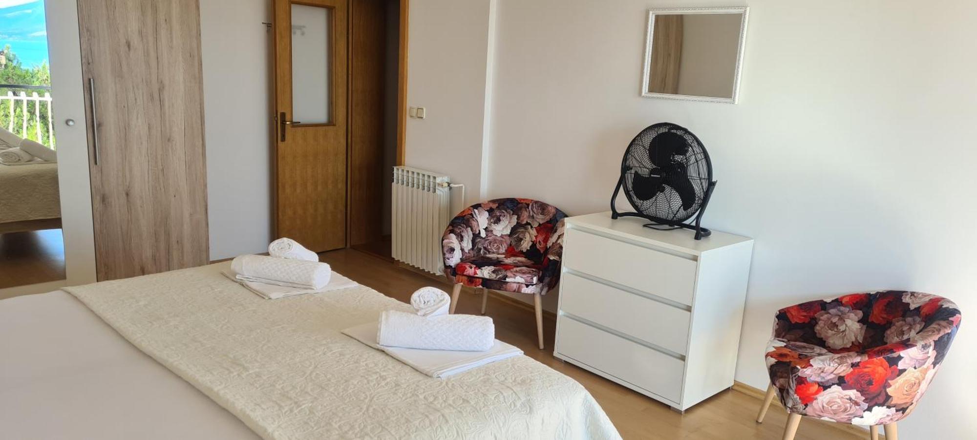 Apartments Adisa Omiš Exterior foto